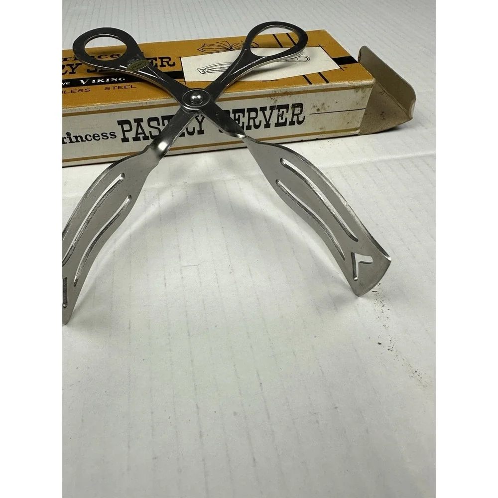 Vintage Stainless Steel Princess Pastry Server By Viking Inc